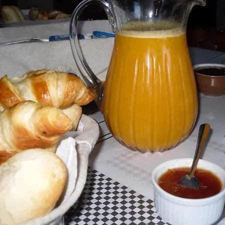Couette-café D'hôtes La Marlotte 4*