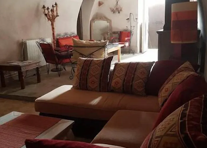 Couette-café D'hôtes La Marlotte 4*